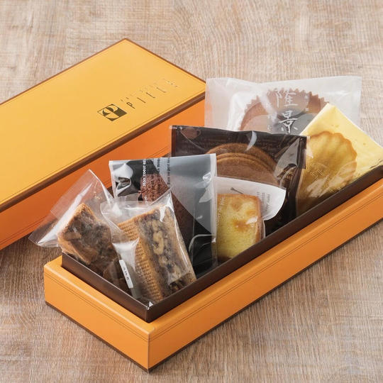 PÂTISSERIE PIECE